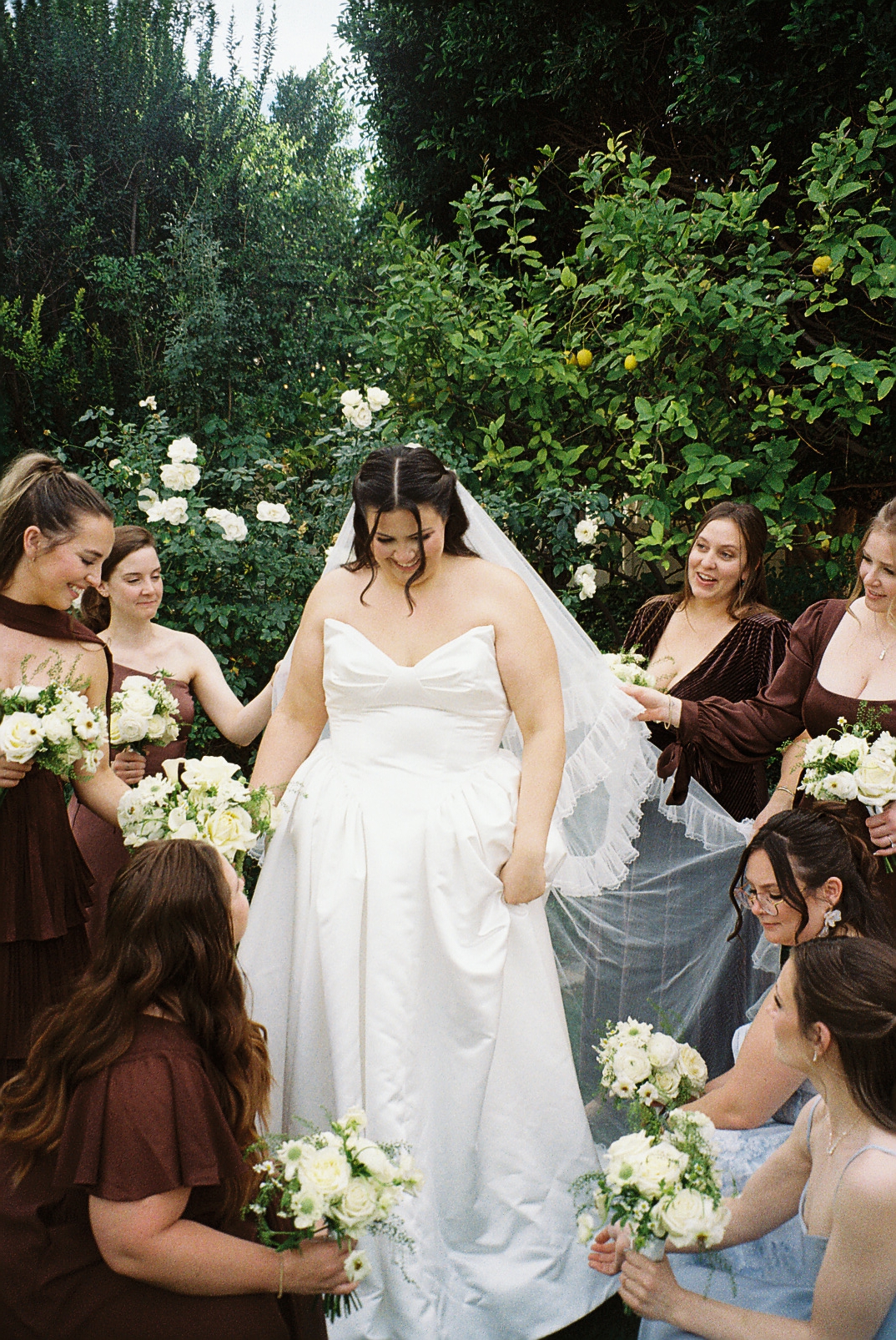 Real Poppy wedding — Torie + Ryan at Stonebridge Manor
