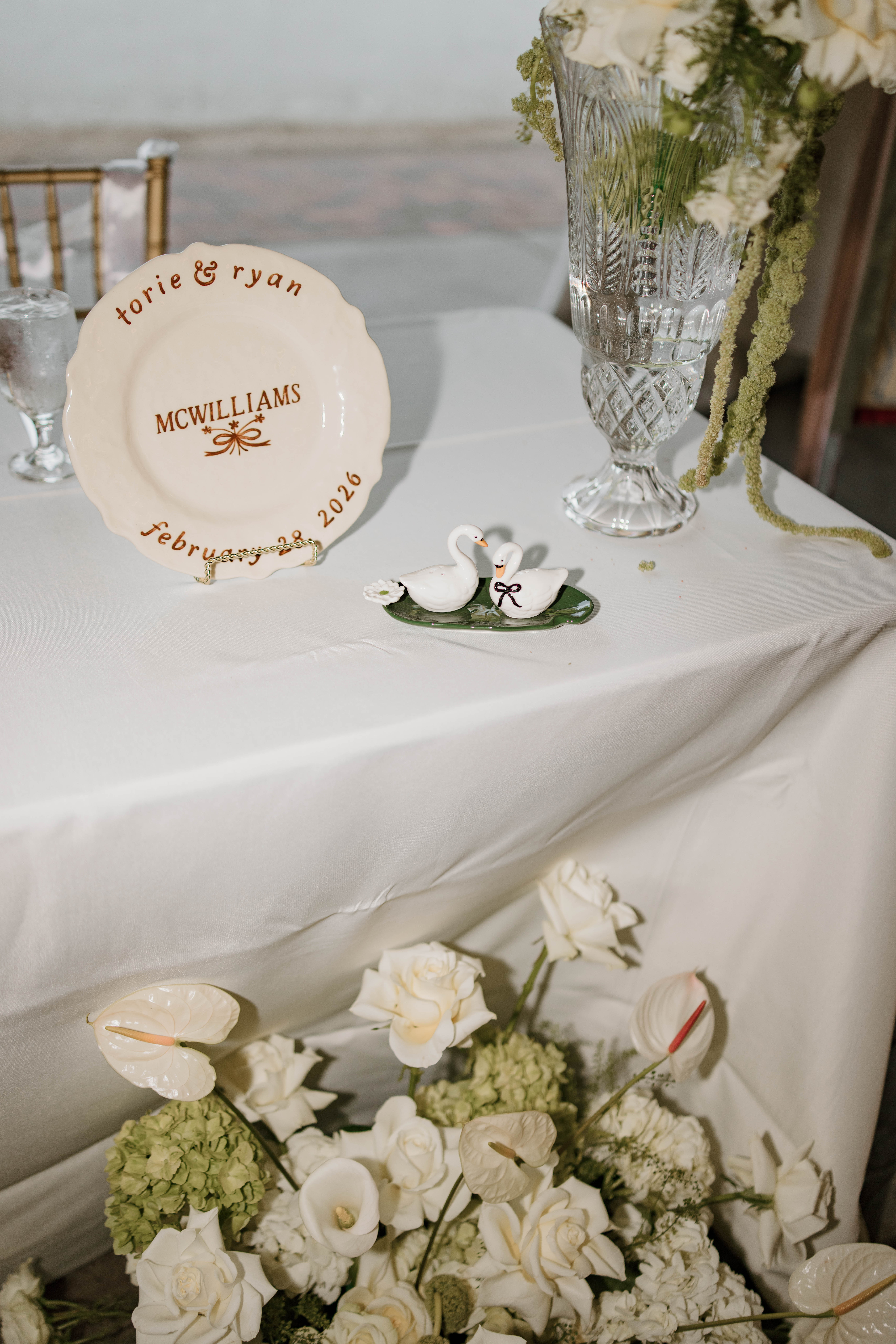 Real Poppy wedding — Torie + Ryan at Stonebridge Manor