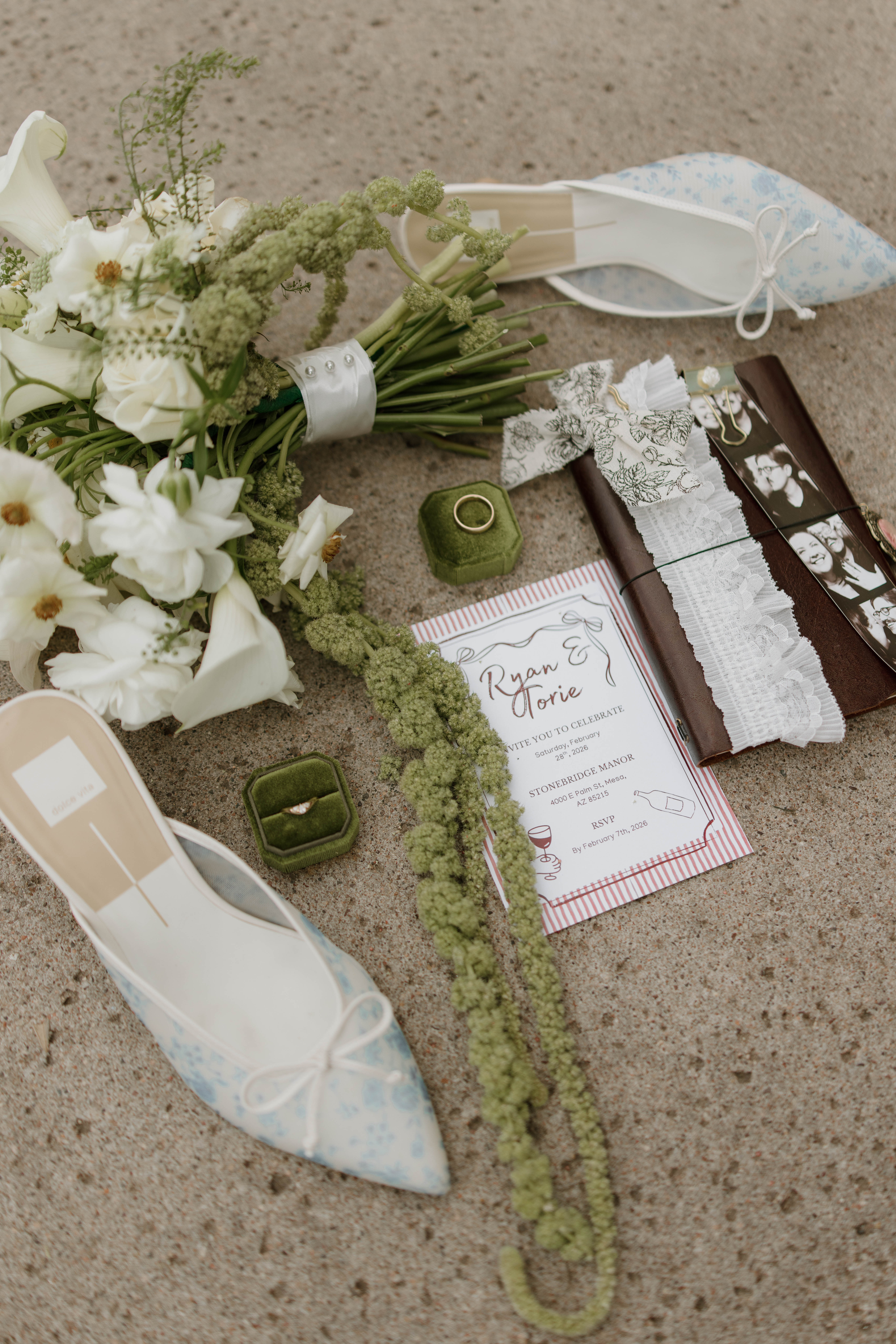 Real Poppy wedding — Torie + Ryan at Stonebridge Manor