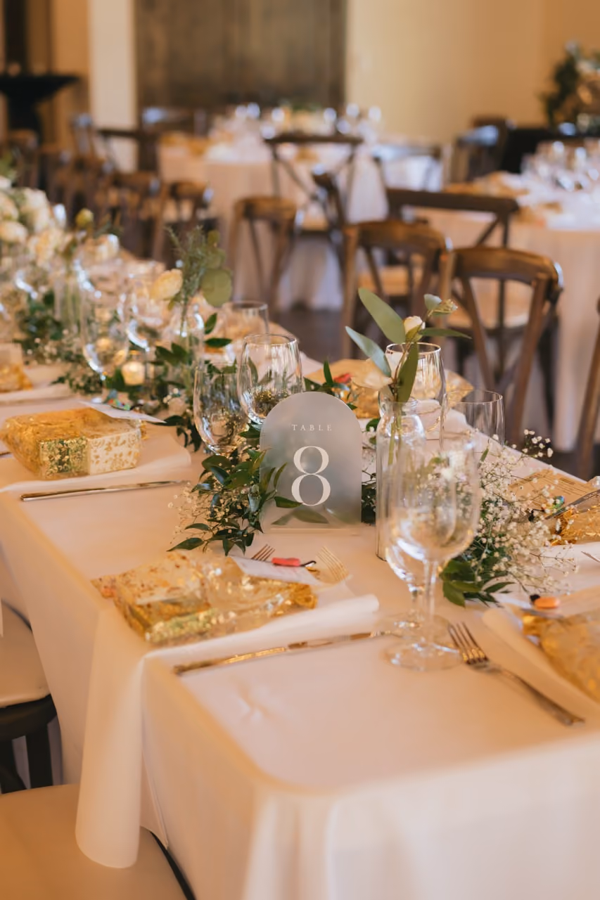 Real Poppy wedding — Riley + Vikram at Black Canyon Inn