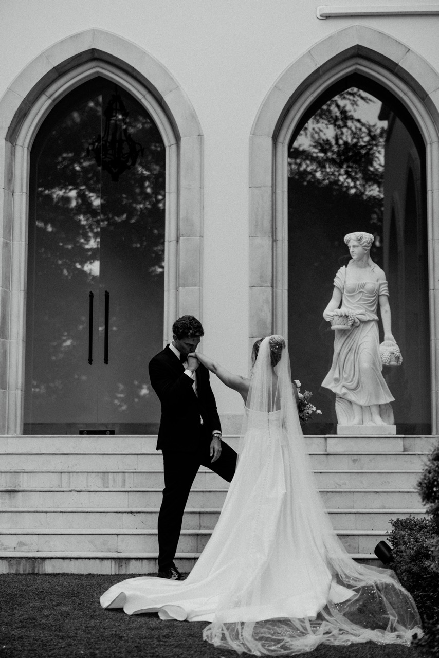 Real Poppy wedding — Hannah + Colton at Chateau Novelle