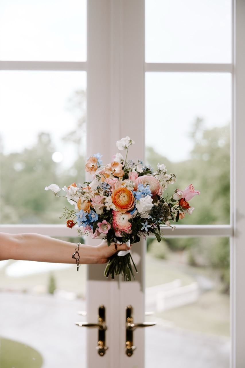 Real Poppy wedding — Hannah + Colton at Chateau Novelle