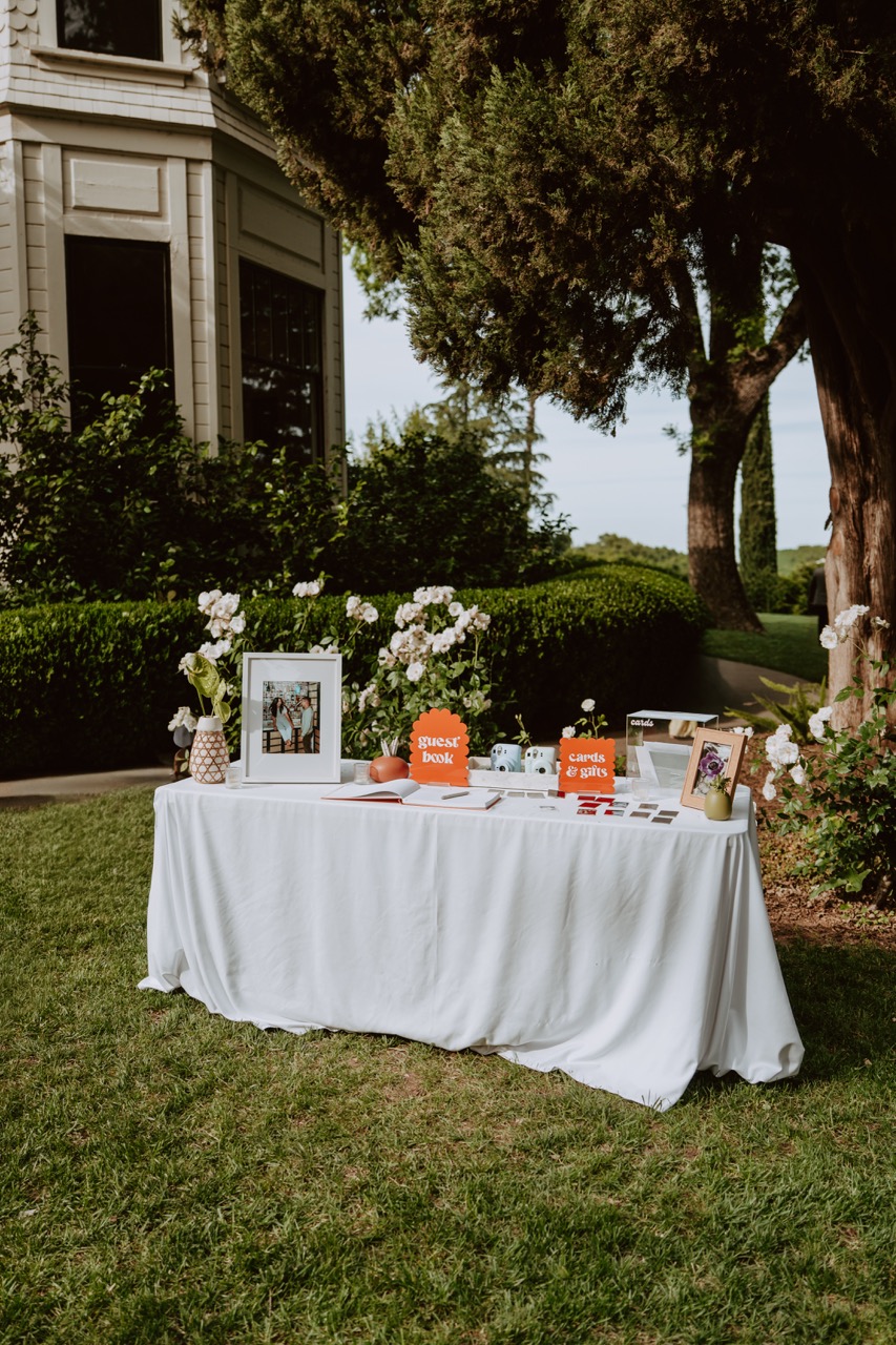 Real Poppy wedding — Liz + Ryan at Park Winters