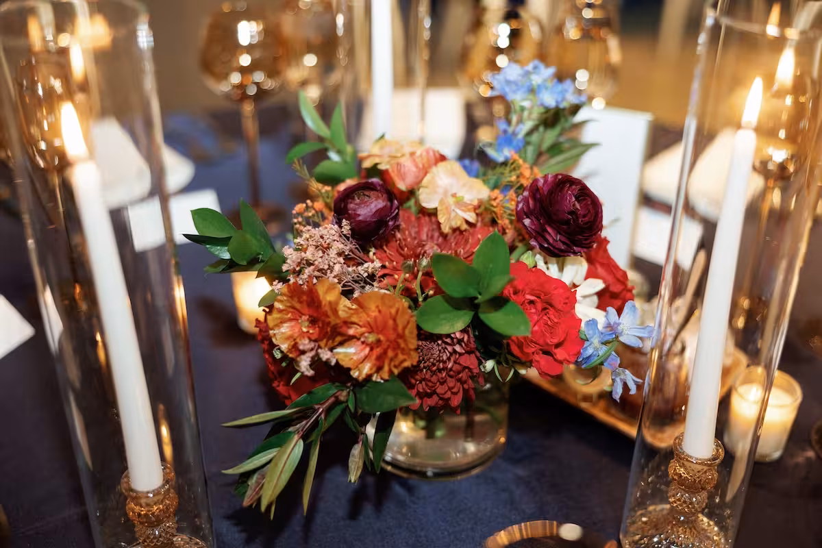 Midnight Gloss Centerpiece