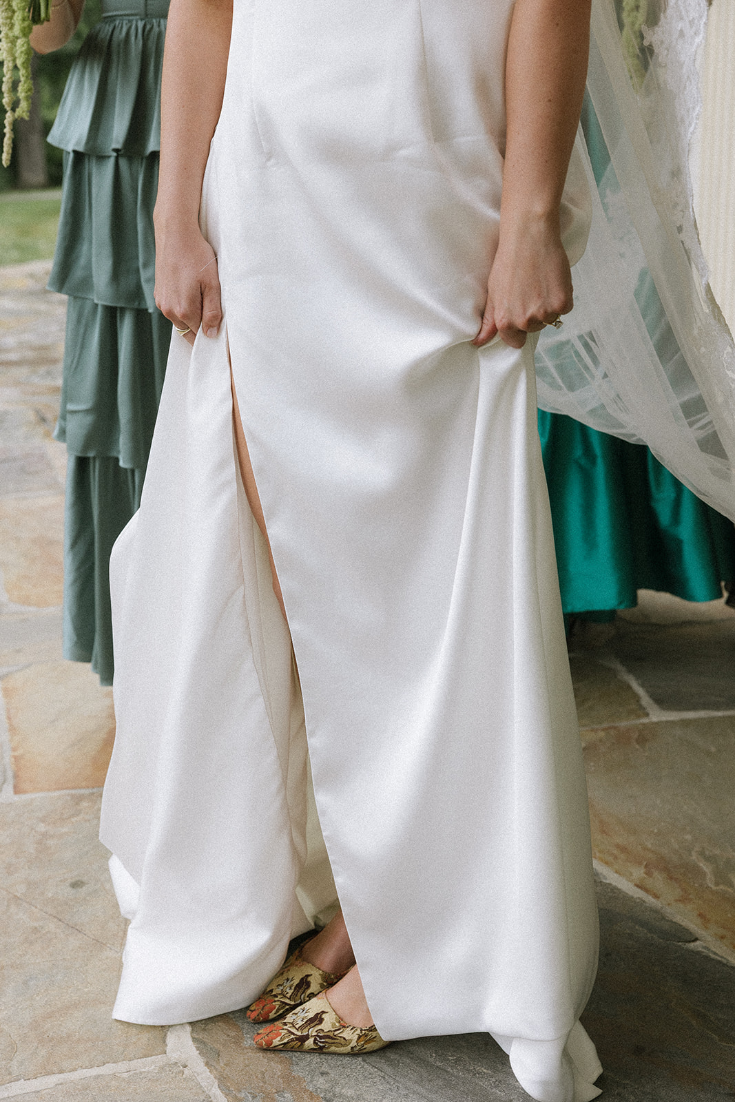 Real Poppy wedding — Caroline + Xander at Rust Manor House