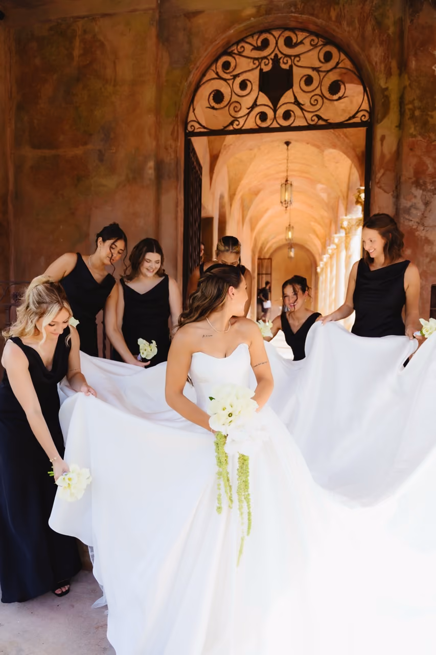 Real Poppy wedding — Isabella + Carter at The Howey Mansion