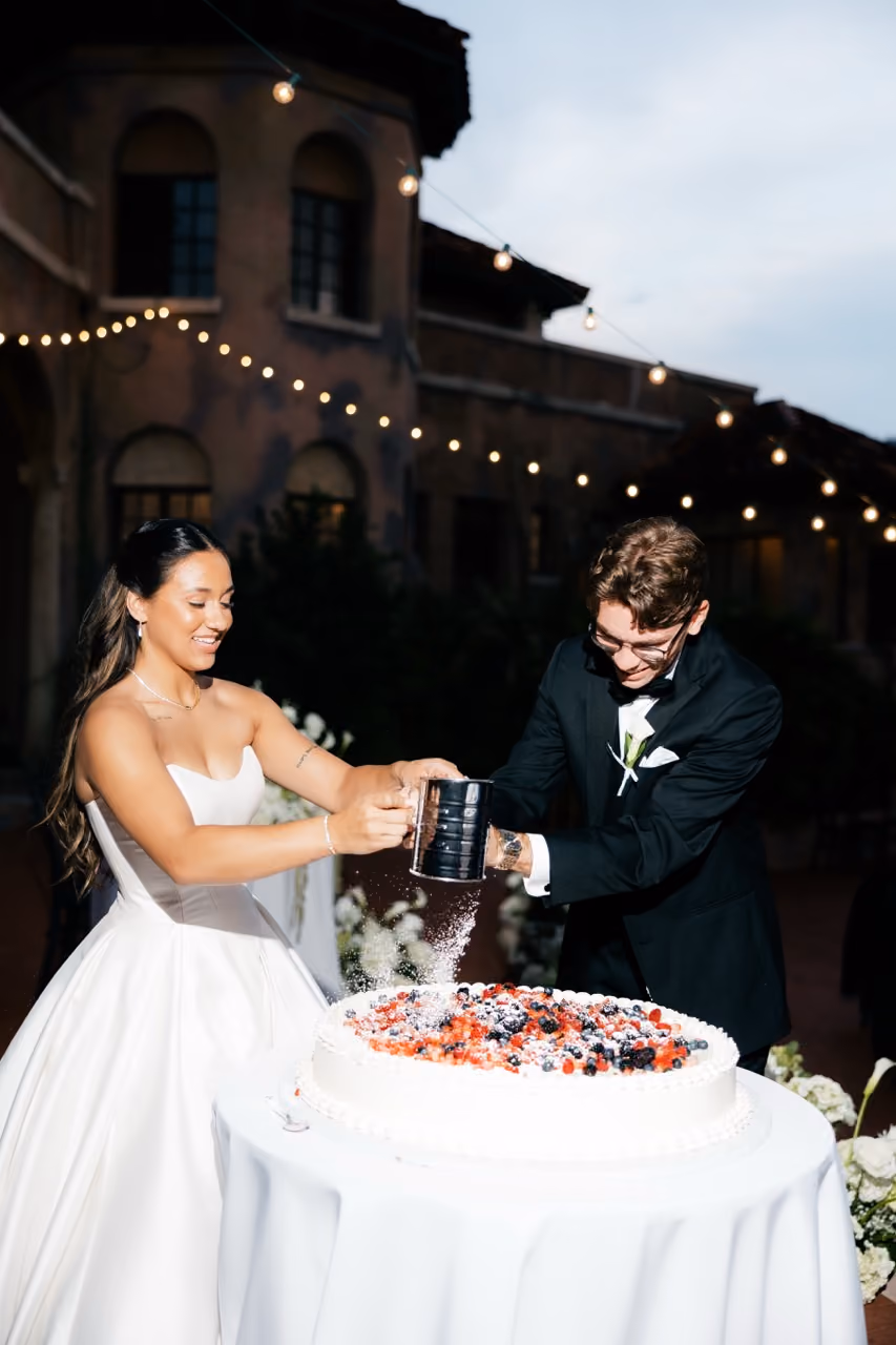 Real Poppy wedding — Isabella + Carter at The Howey Mansion