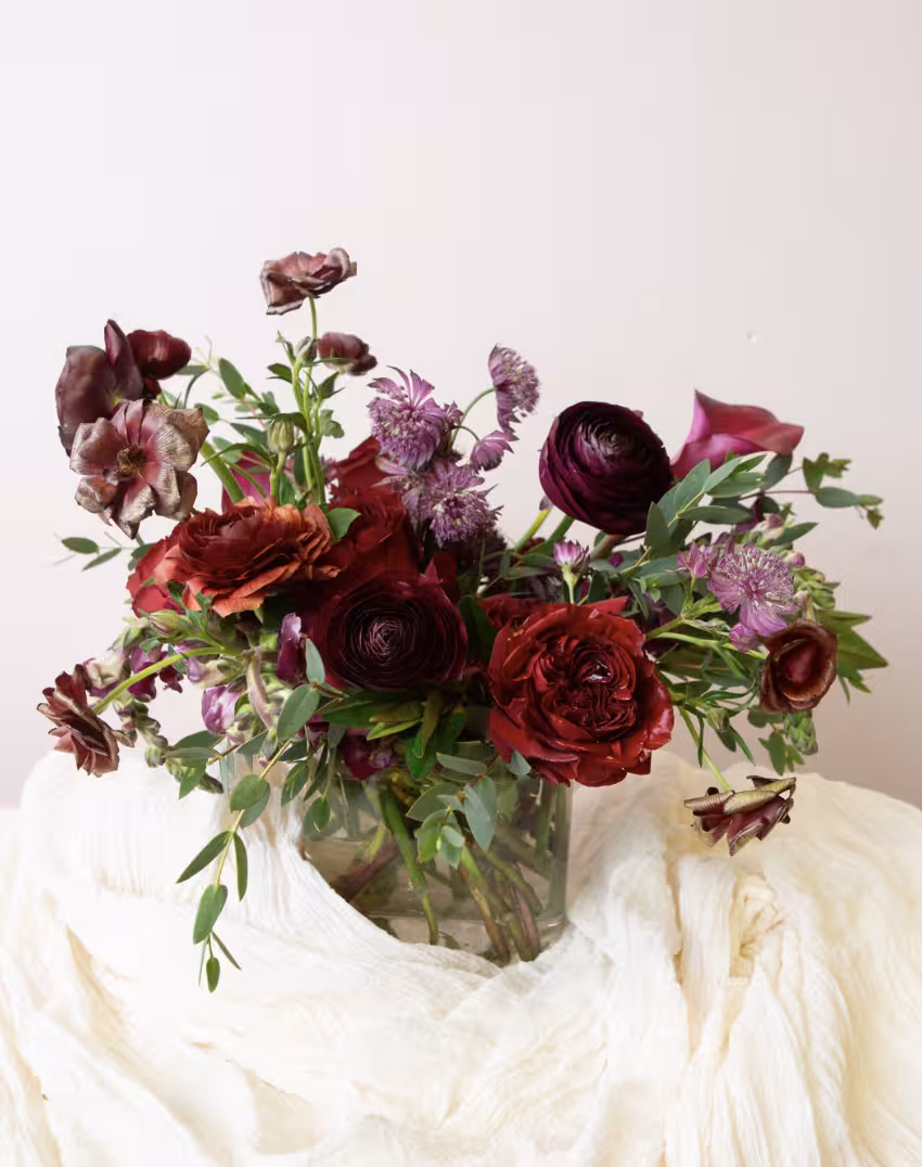 Noir Flora Centerpiece