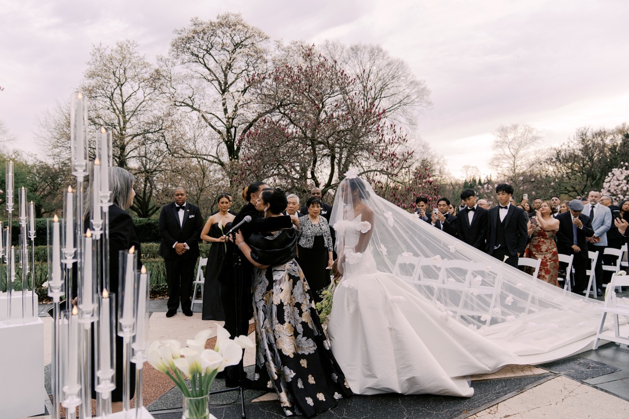 Real Poppy wedding — Pia Lindsey