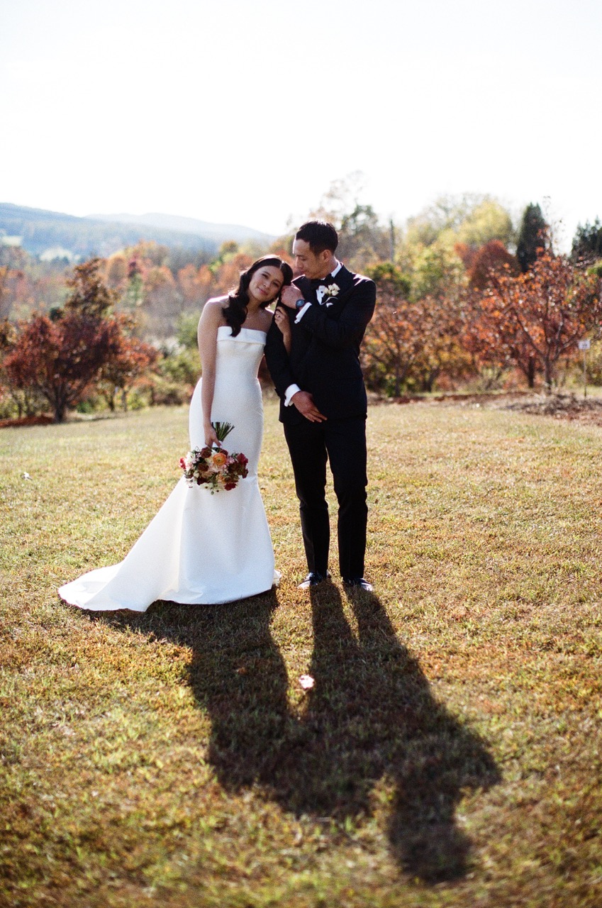 What’s Actually in Season for a Fall Wedding: A Guide for October and November