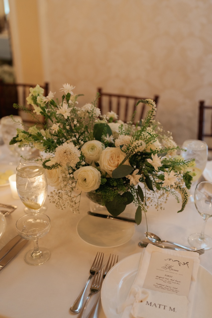 Real Poppy wedding — Nicole + Matt at The Molly Pitcher Inn