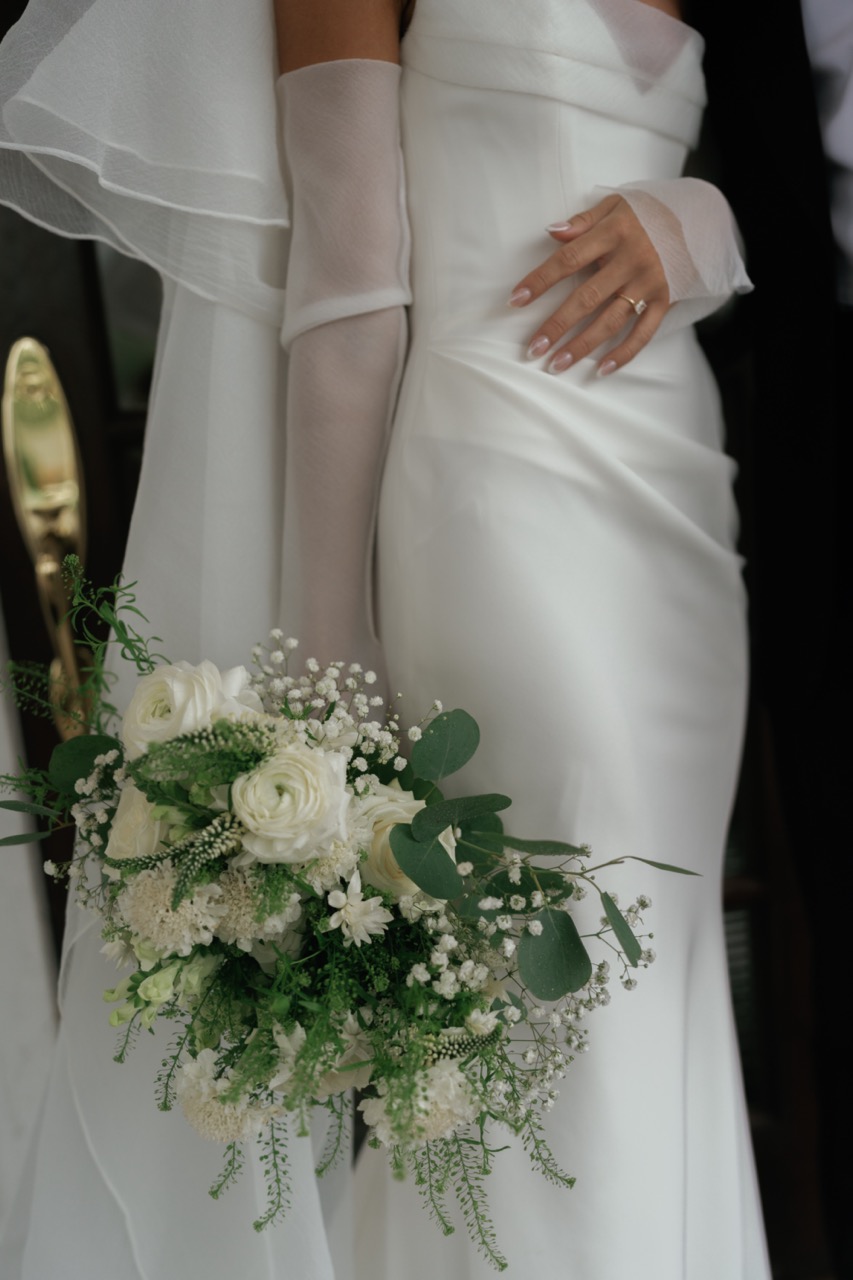 Real Poppy wedding — Nicole + Matt at The Molly Pitcher Inn