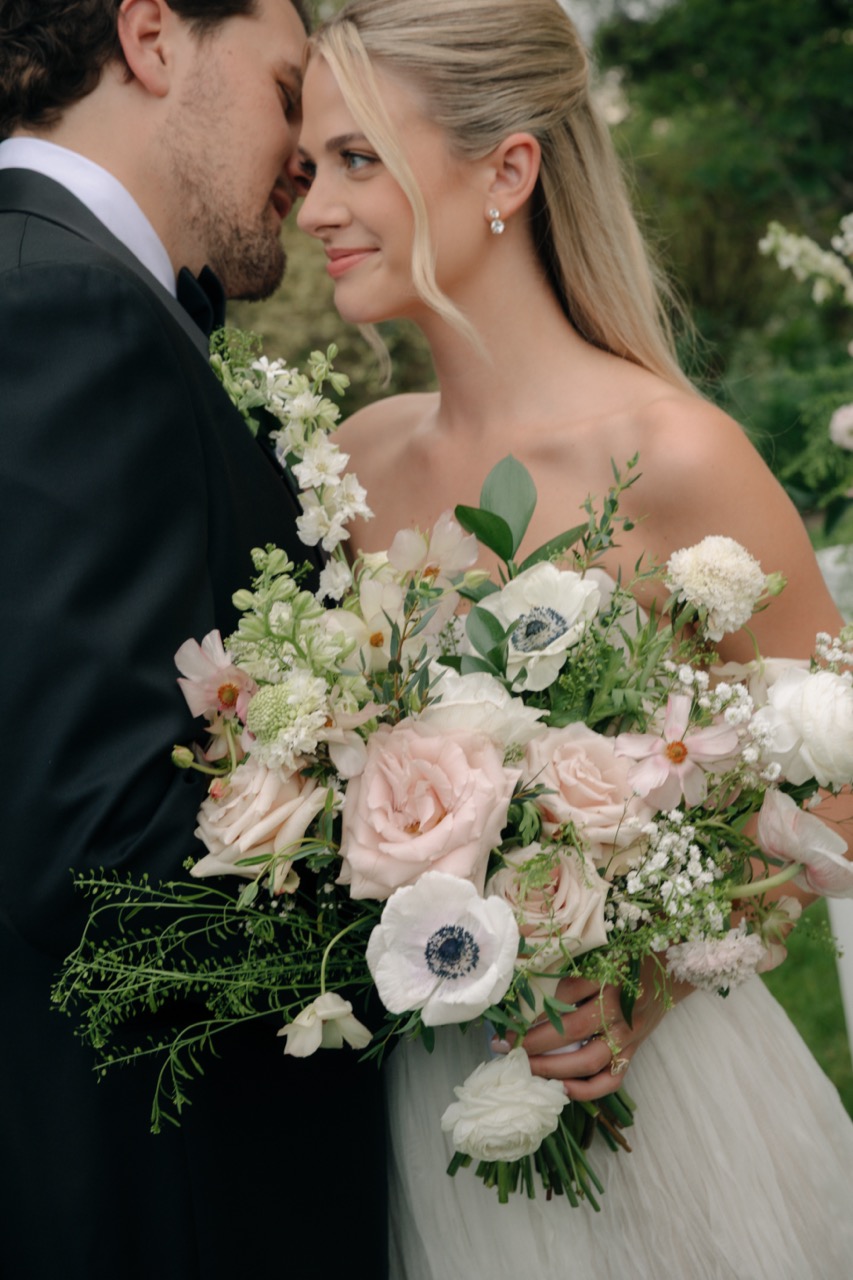 Real Poppy wedding — Kendal + Bryan at Barr Mansion