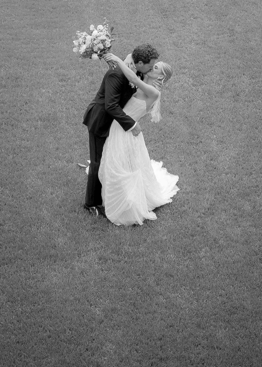 Real Poppy wedding — Kendal + Bryan at Barr Mansion