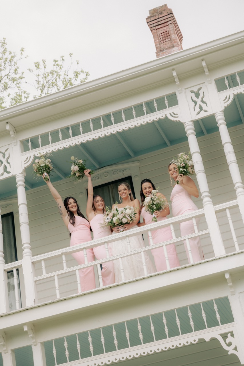 Real Poppy wedding — Kendal + Bryan at Barr Mansion