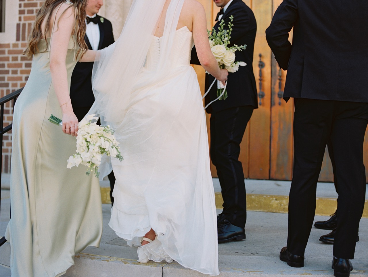 Real Poppy wedding — Kaitlyn + Nicholas at Residence Inn