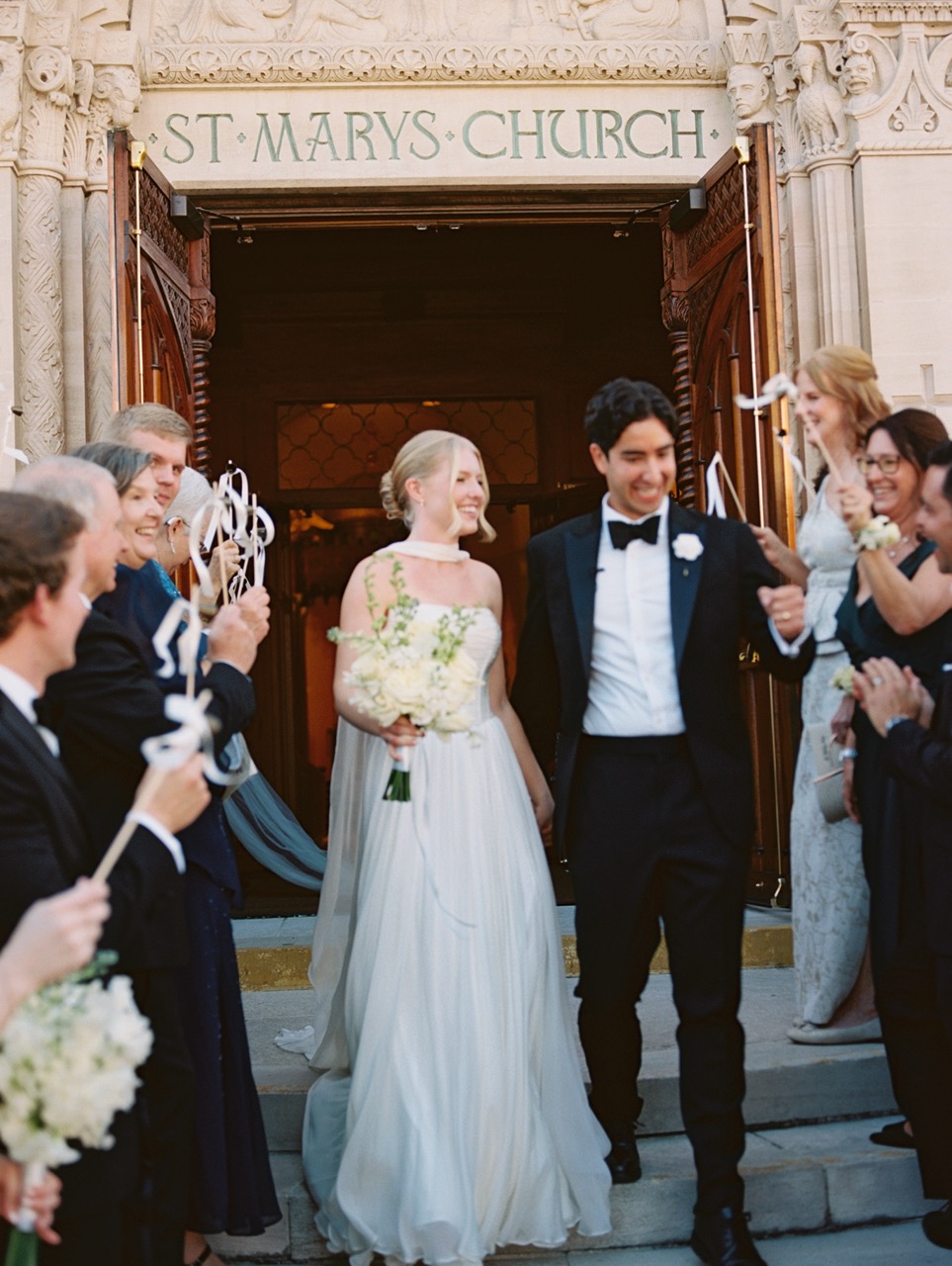 Real Poppy wedding — Kaitlyn + Nicholas at Residence Inn