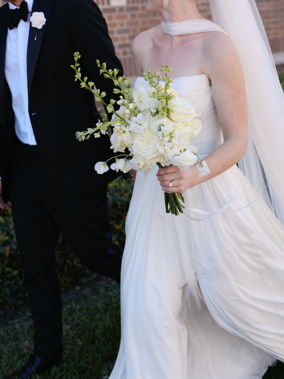 Real Poppy wedding — Kaitlyn + Nicholas at Residence Inn