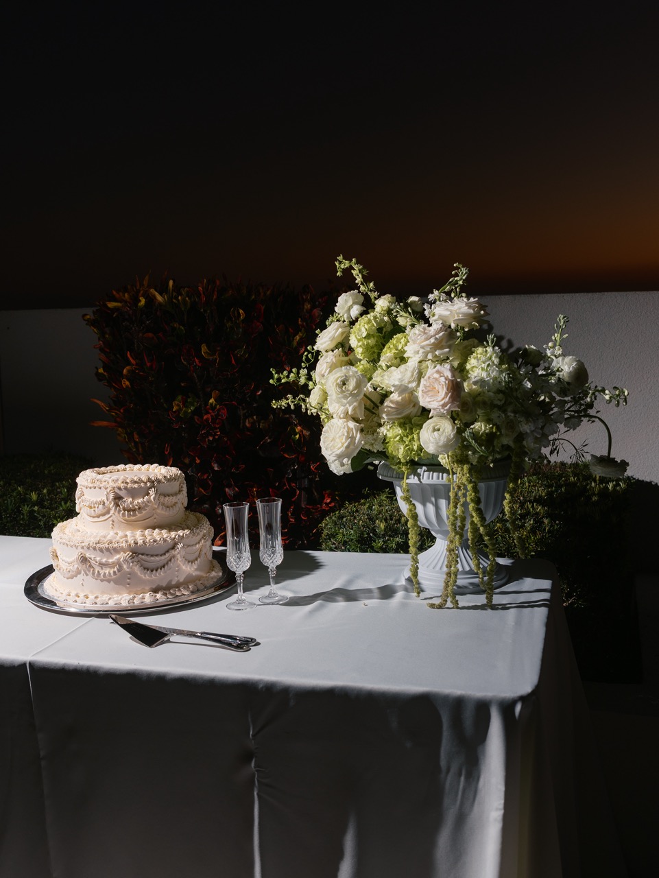 Real Poppy wedding — Kaitlyn + Nicholas at Residence Inn