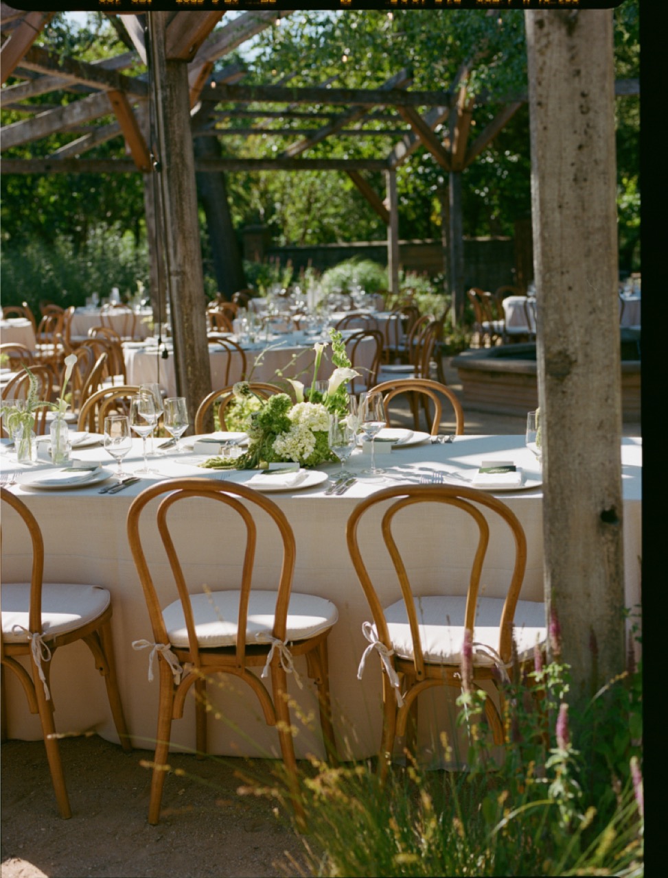 Real Poppy wedding — Hanna + Jacob at Campovida