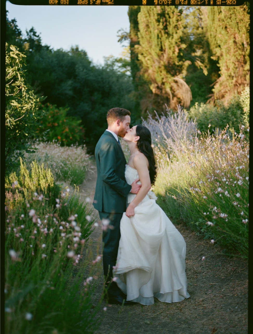 Real Poppy wedding — Hanna + Jacob at Campovida