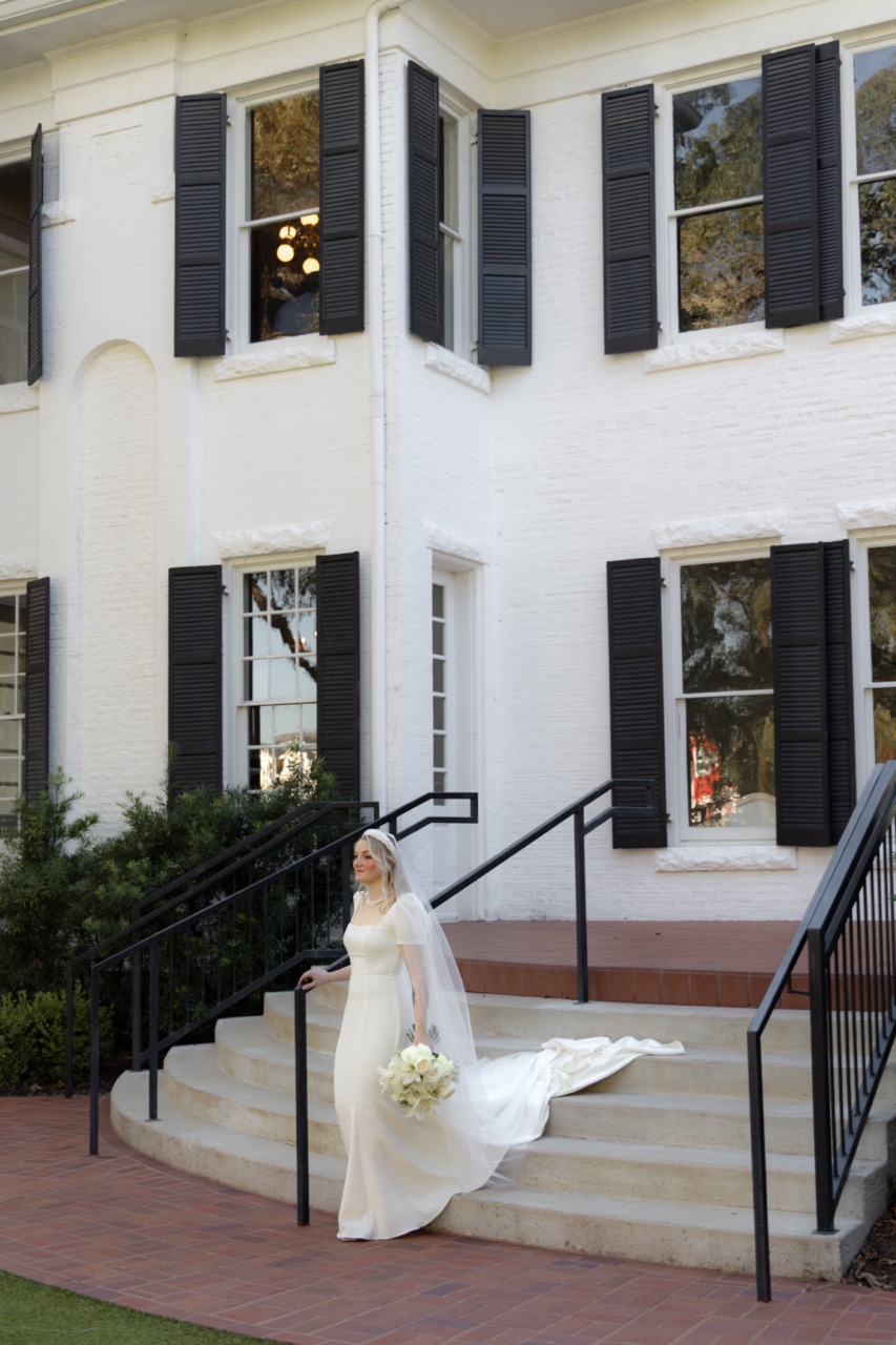 Real Poppy wedding — Drew + Ashen at The Woodbine Mansion