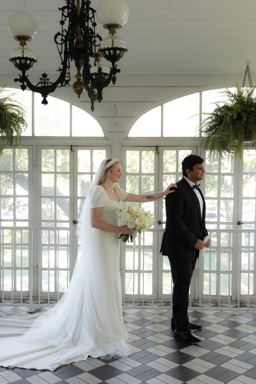 Real Poppy wedding — Drew + Ashen at The Woodbine Mansion