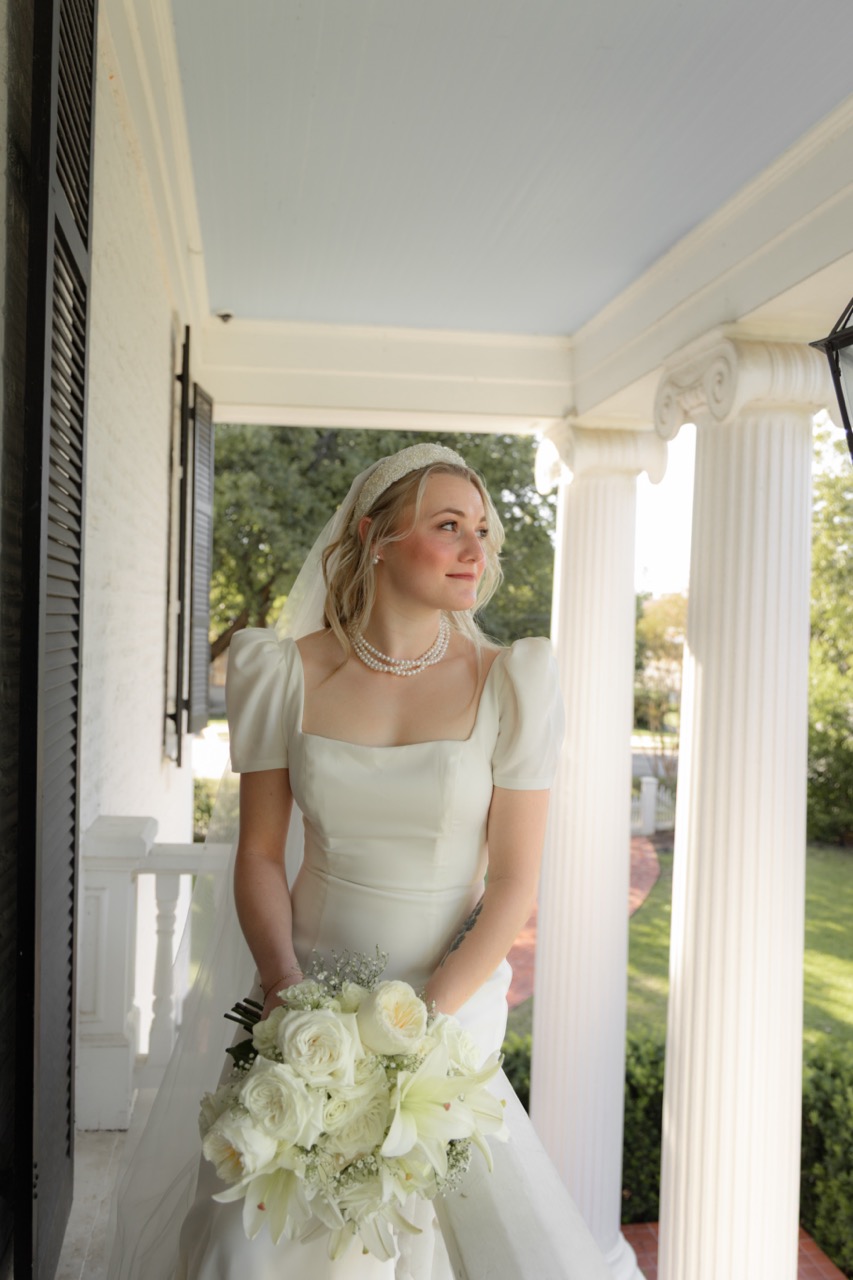 Real Poppy wedding — Drew + Ashen at The Woodbine Mansion