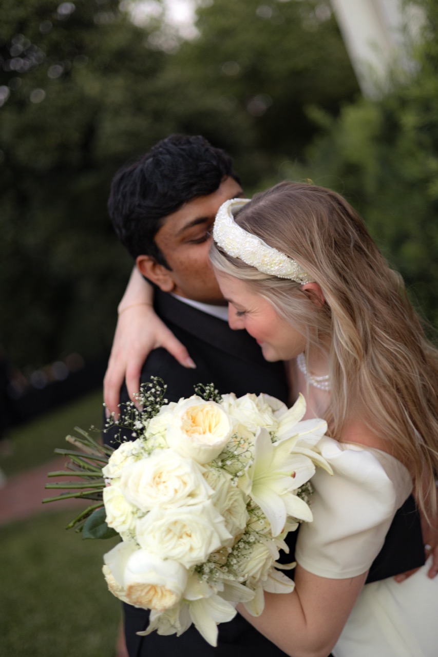 Real Poppy wedding — Drew + Ashen at The Woodbine Mansion