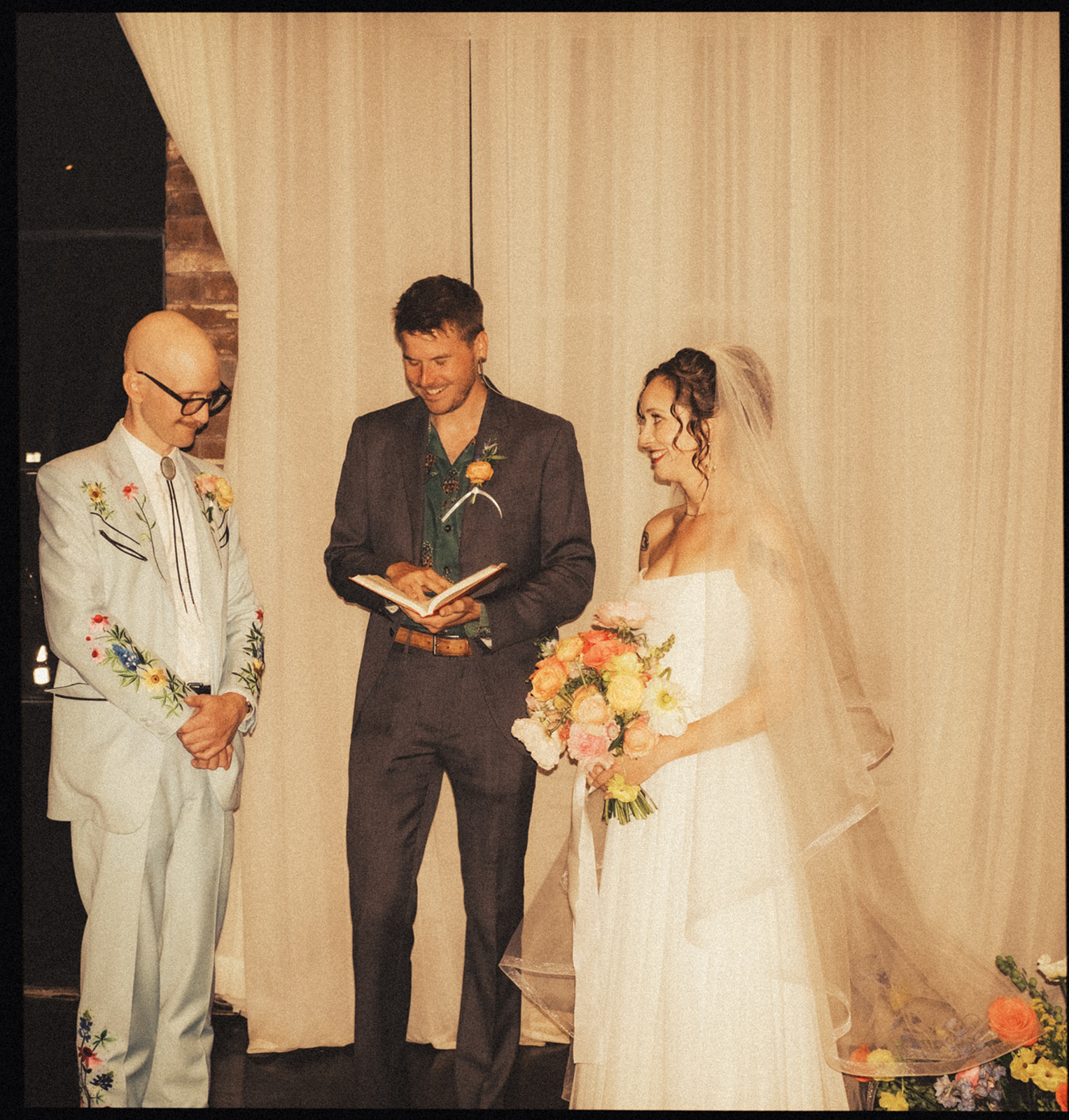 Real Poppy wedding — Gabriela + Lucas at Station 3