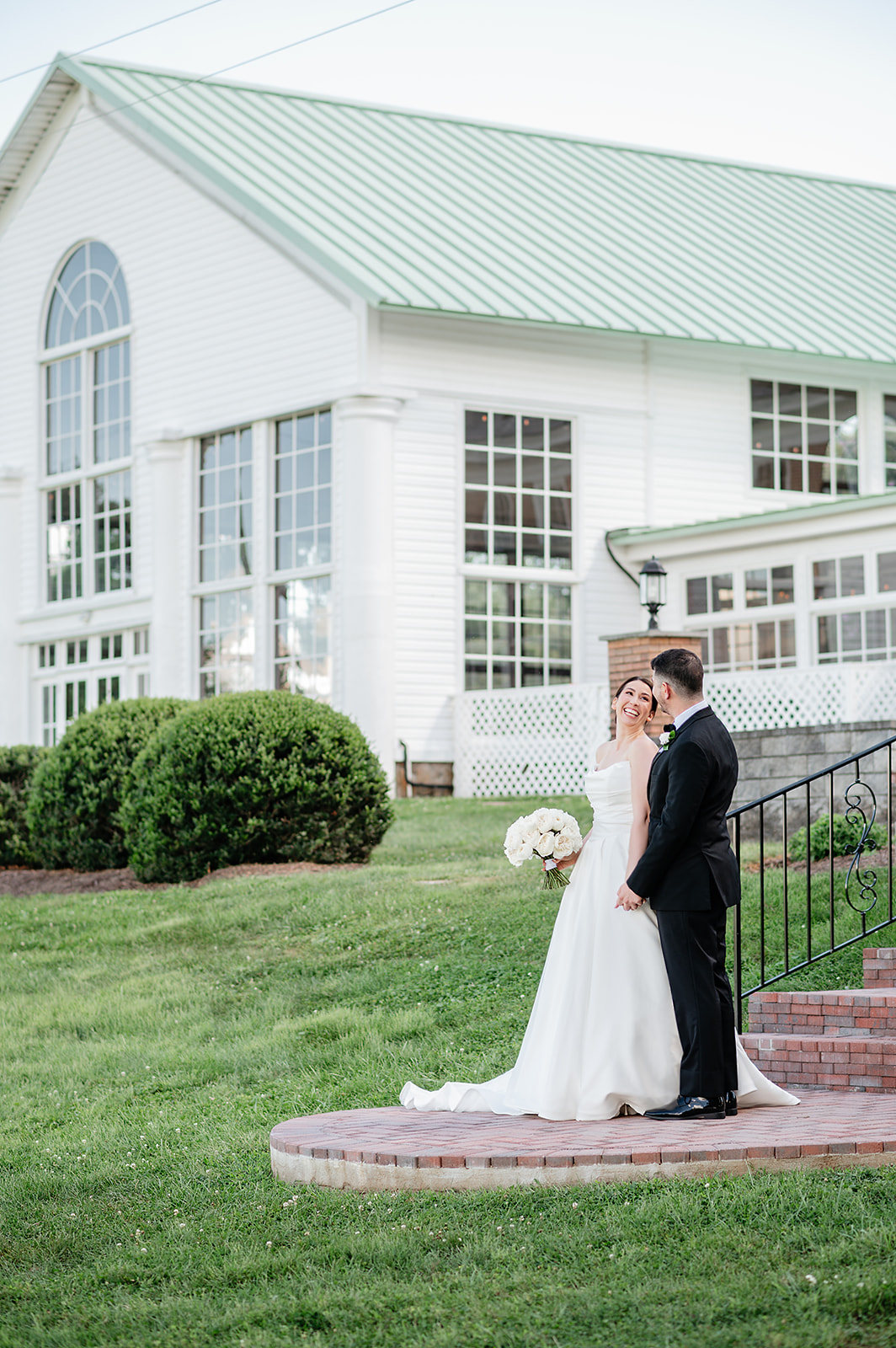 Real Poppy wedding — Emma + Scott