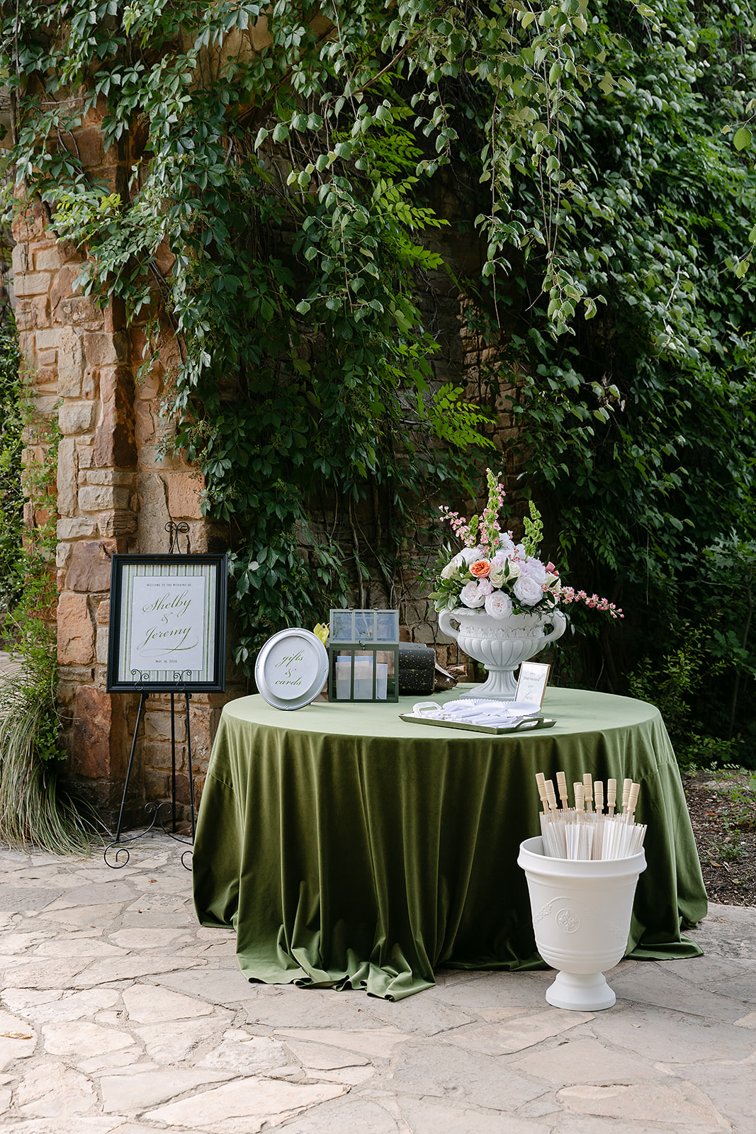 Real Poppy wedding — Shelby + Jeremy