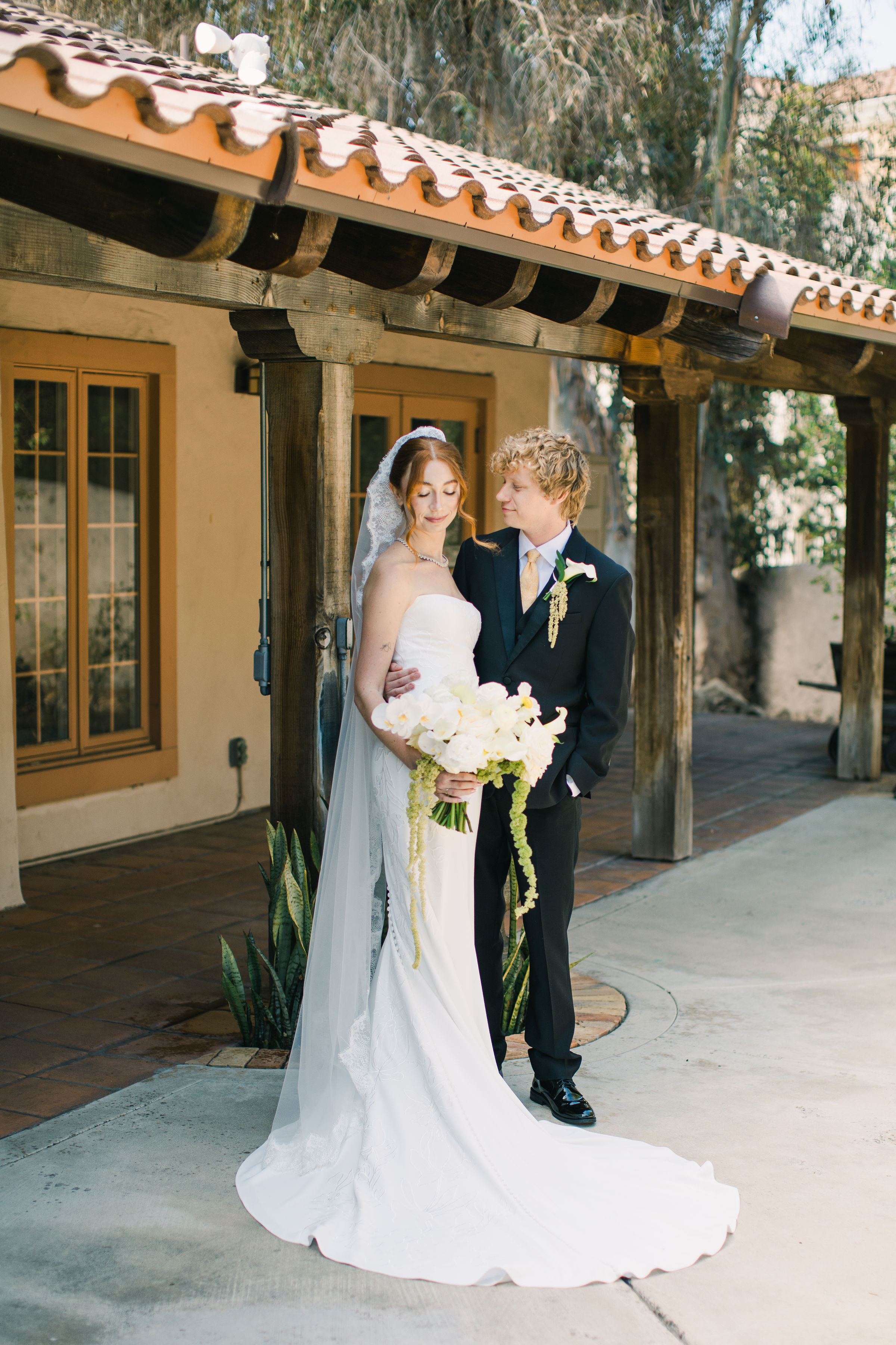 Real Poppy wedding — Olivia + Derek