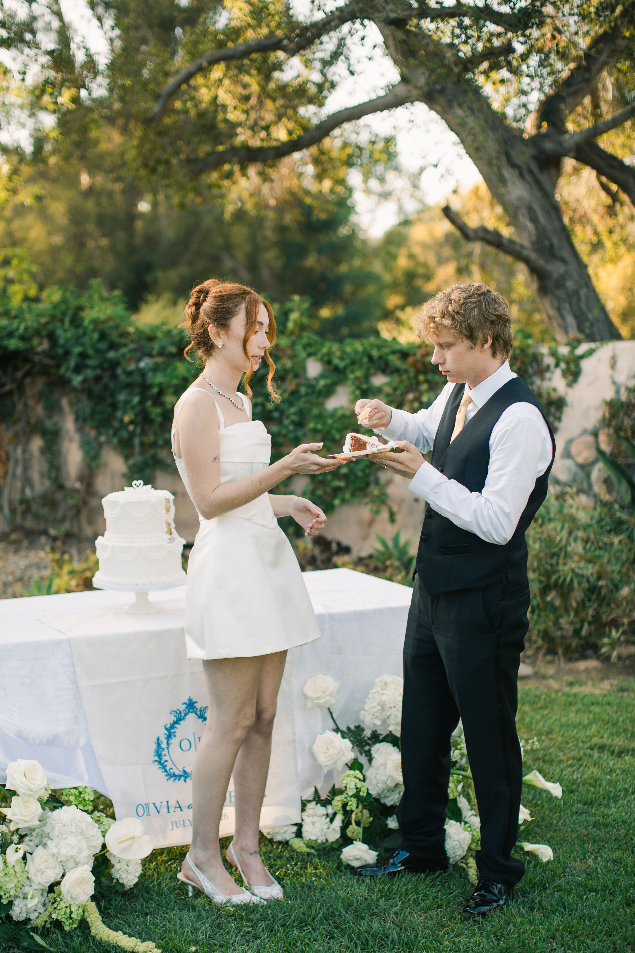 Real Poppy wedding — Olivia + Derek