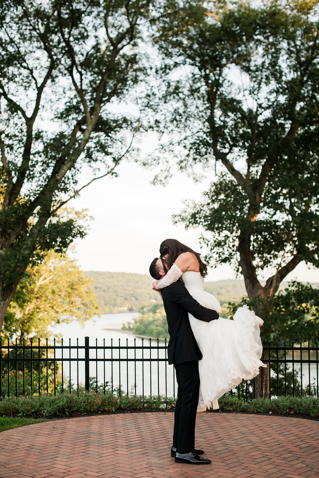 Real Poppy wedding — Lea + Matt
