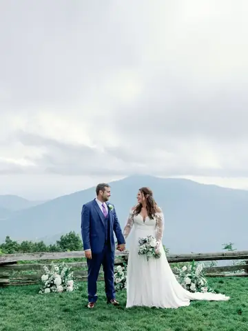 Customer-submitted wedding flower photo from The Knot review by Stephanie Matacia.