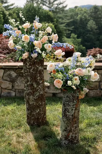 Customer-submitted wedding flower photo from The Knot review by Sarah Yang