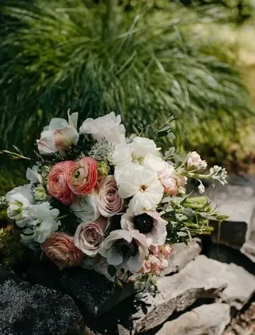 Customer-submitted wedding flower photo from WeddingWire review by Christina.