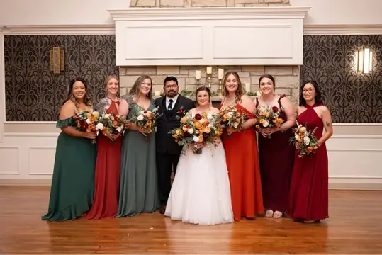 Customer-submitted wedding flower photo from Zola review by Jessie P.