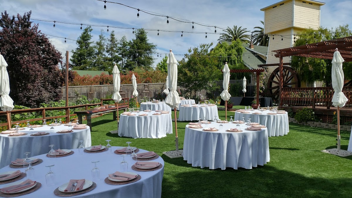 Sova Gardens - wedding venue in Sebastopol, California