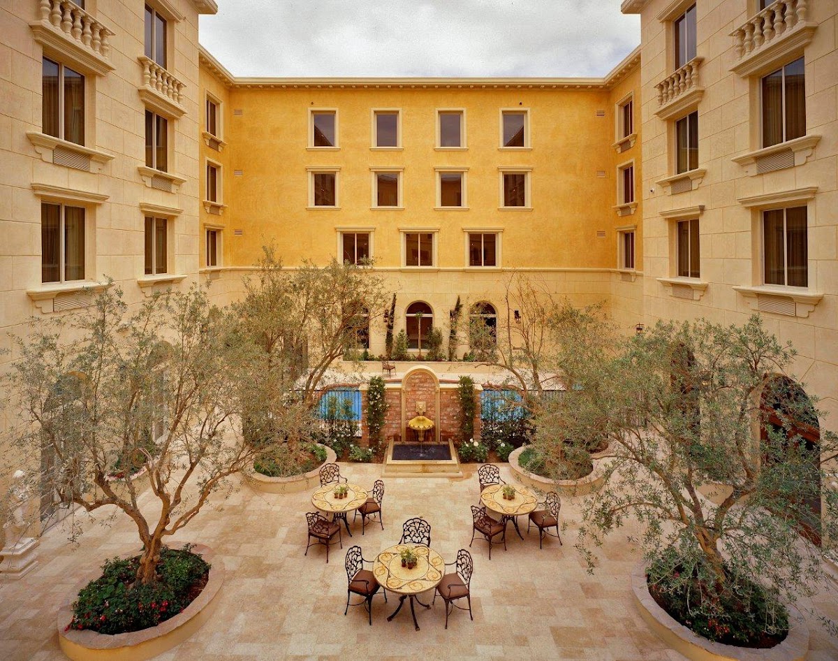 Ayres Hotel Manhattan Beach/Hawthorne - wedding venue in Hawthorne, CA