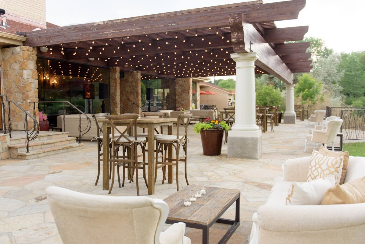 Baldoria on the Water - wedding venue in Lakewood, CO