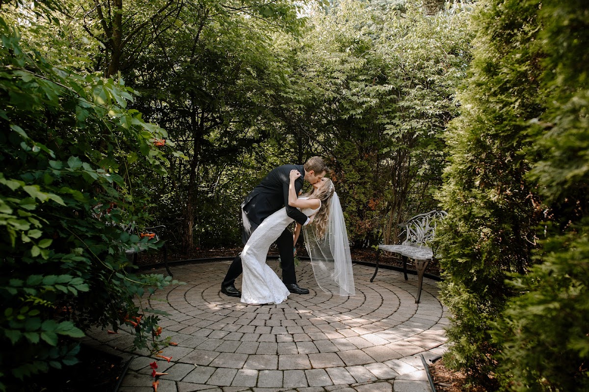 Bobak's Signature Events - wedding venue in Woodridge, IL