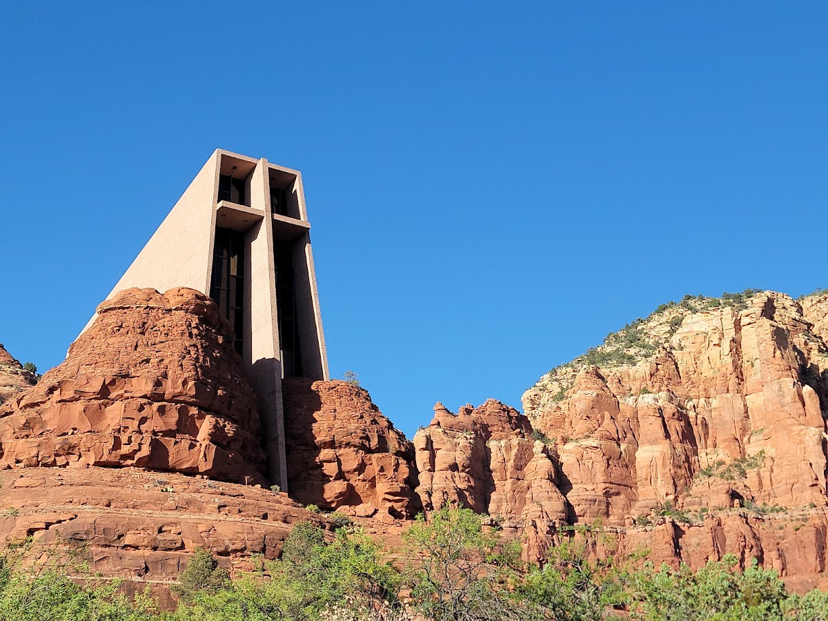 Floral Design Guide: Chapel of the Holy Cross - wedding venue in Sedona, Arizona