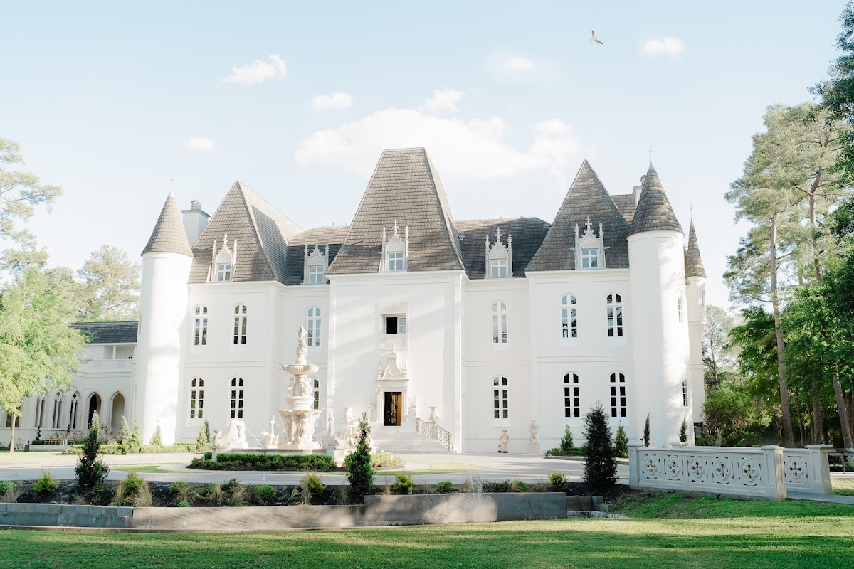Chateau Nouvelle - wedding venue in Houston, Texas