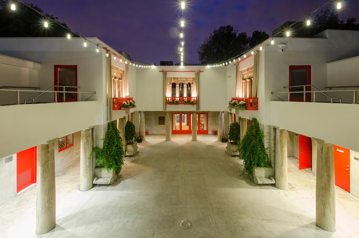 Clarke Estate - wedding venue in Santa Fe Springs, CA