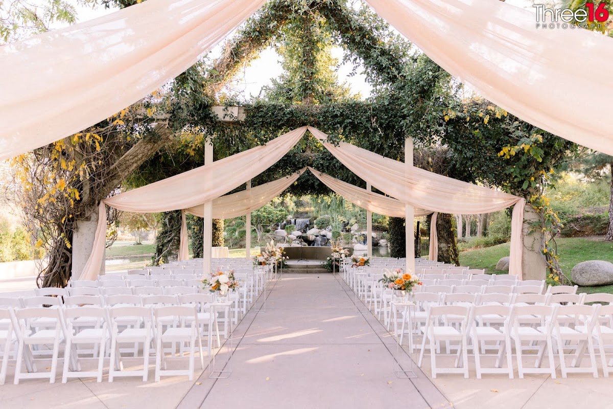 Coyote Hills Golf Course - wedding venue in Fullerton, CA
