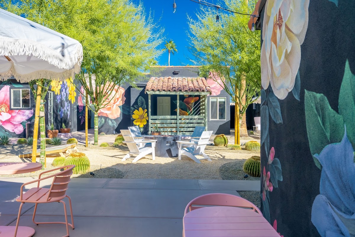 Fleur Noire Hotel - wedding venue in Palm Springs, CA
