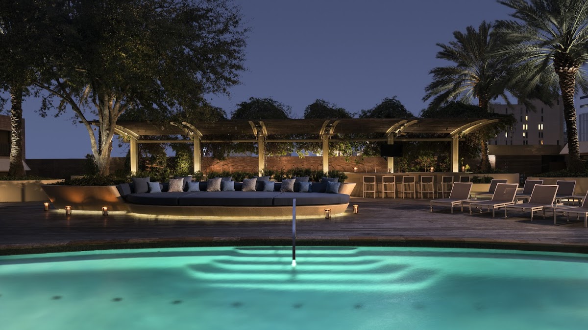 Four Seasons Hotel Houston - wedding venue in Houston, TX