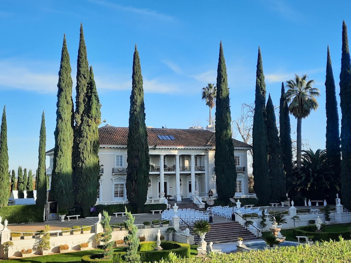 Grand Island Mansion - wedding venue in Walnut Grove, CA
